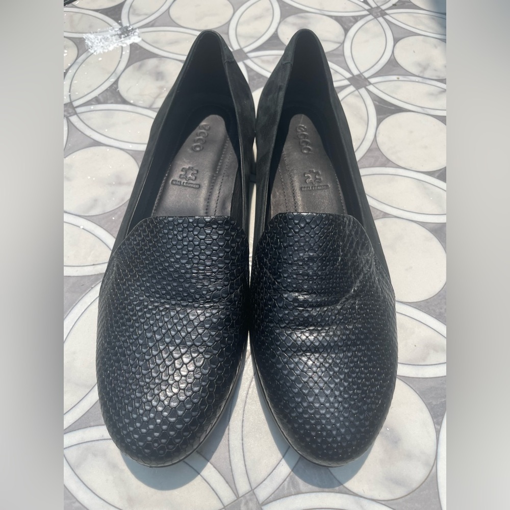 Women’s ECCO Touch Ballerina Scale - Women’s flat black shoe